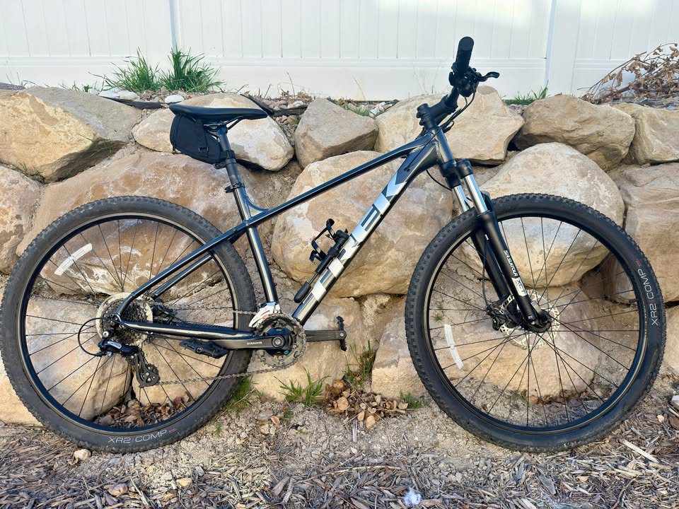 Trek Marlin 5 Mountain Bike